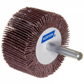 Norton BDX 50x20x6mm SK(C)  P120 лепестковый круг на шпинделе